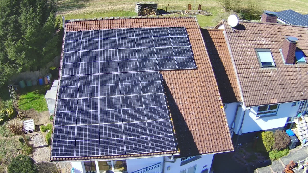 Galaxy Solar: Trina Solar Glas/Glas PV Module / 12,615 KWp / Beuern