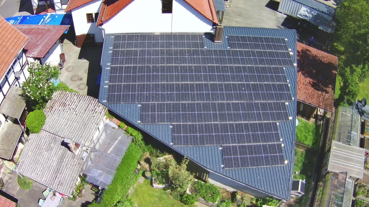 Kodlin Motorcycles: JaSolar PV Module / 24,6 KWp / Büchenwerra